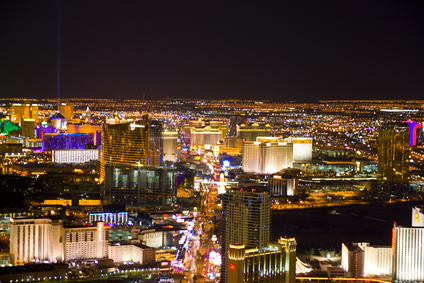 Der Artikel berichtet über die besten Unterkünste und Unterhaltungsmöglichkeiten in Las Vegas.